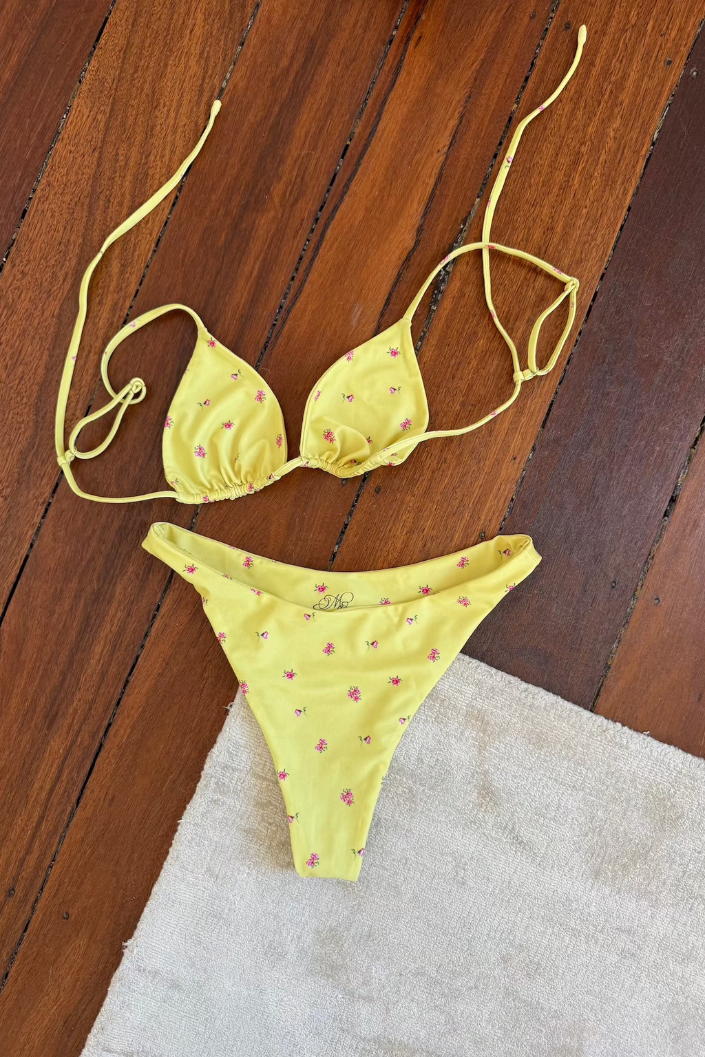 Bambi Bikini Bottom - Summering